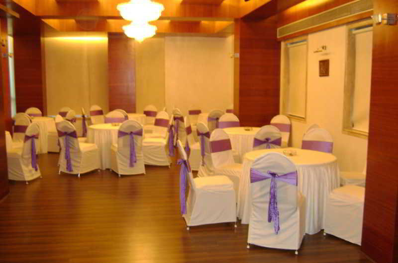 This photo about Hotel Lerida shared on HyHotel.com