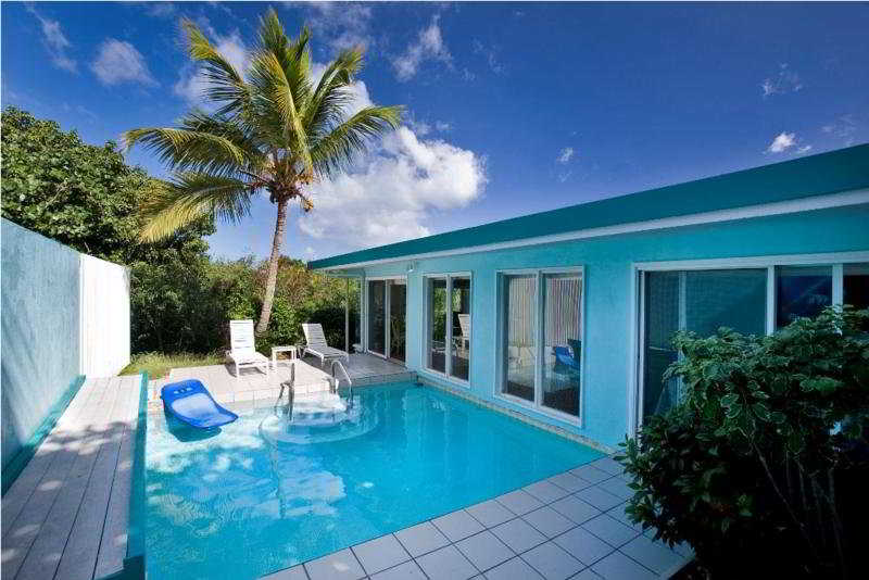 This photo about Pavillons and Pools shared on HyHotel.com