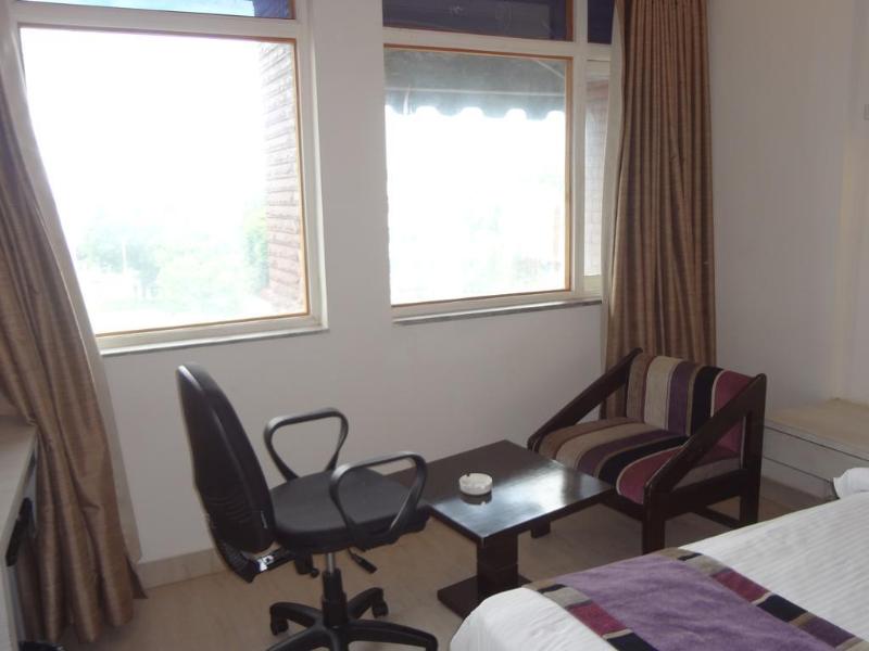 This photo about Airport Centre Point shared on HyHotel.com