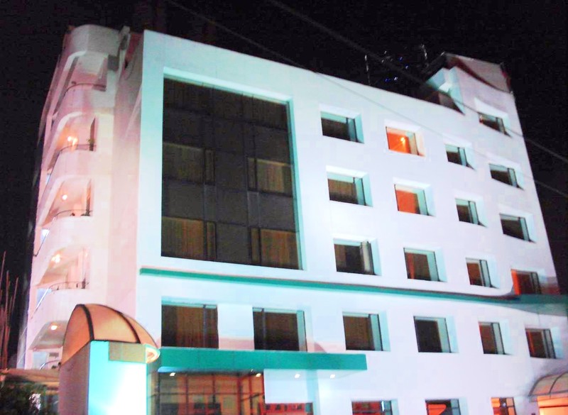 This photo about Comfort Inn Lucknow shared on HyHotel.com