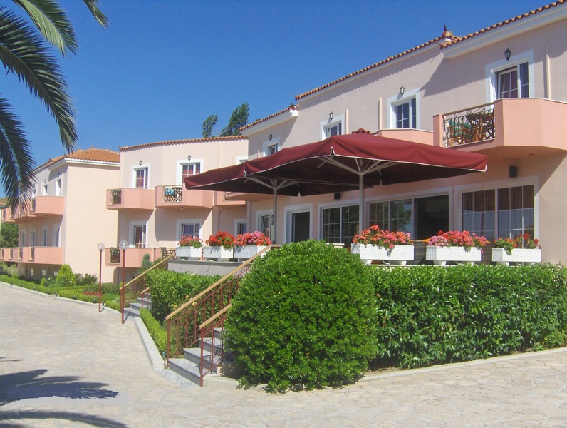 This photo about Bella vista shared on HyHotel.com