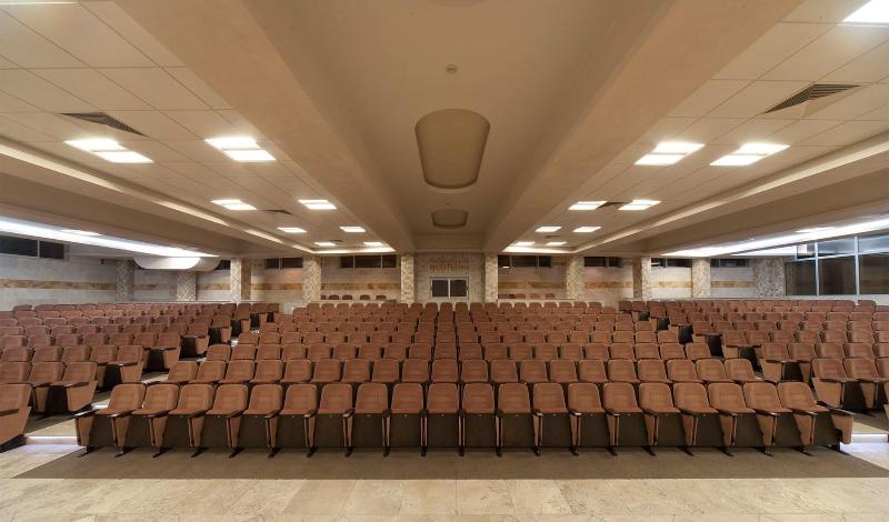 cheap resort hotels  to Spend holiday with family