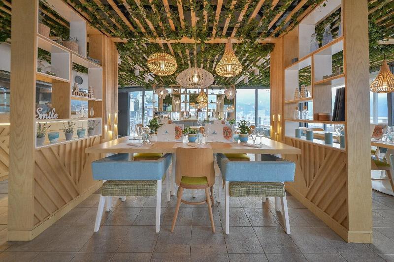 cheap resort hotels  to Spend holiday with family