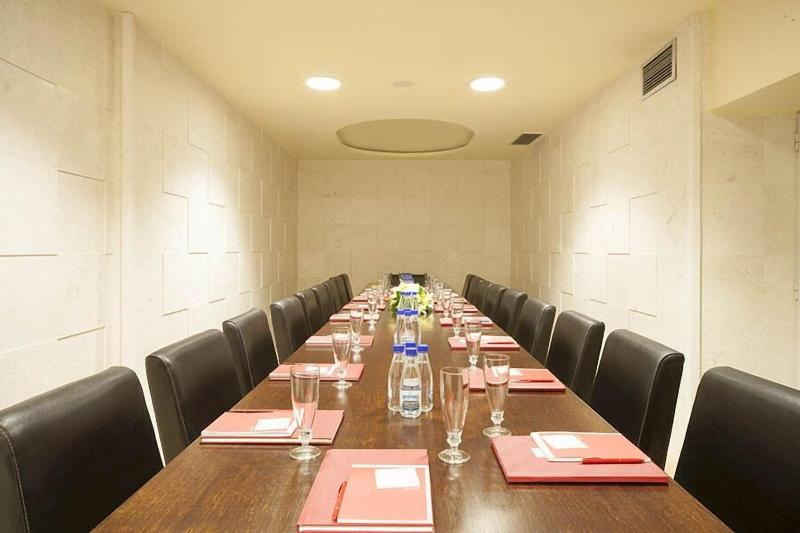 cheap resort hotels  to Spend holiday with family