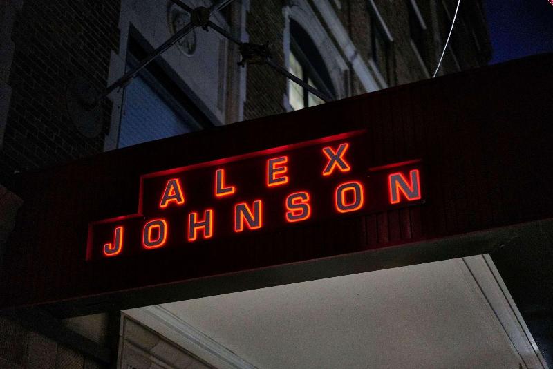 Hotel Alex Johnson - ホテルの写真