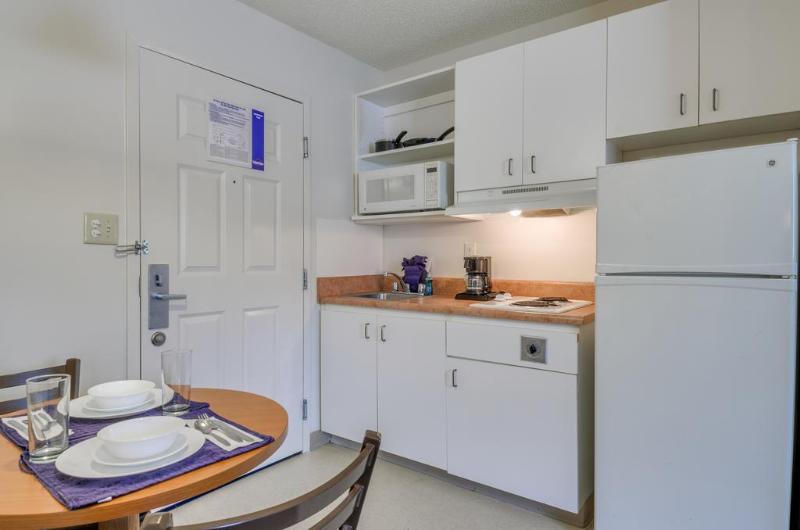 在meiguo.com看到的Suburban Extended Stay的介绍图片