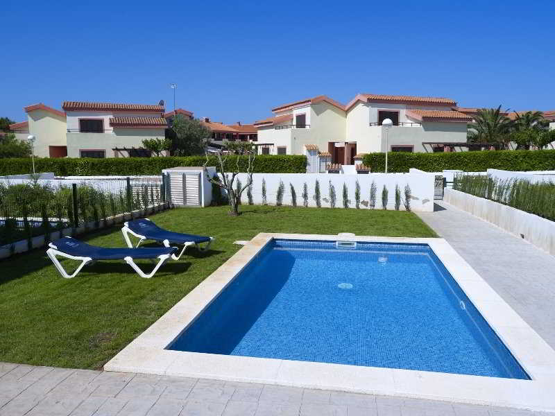 This photo about Villas Marinda shared on HyHotel.com