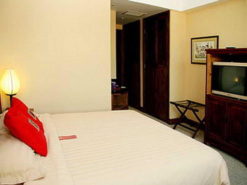 This photo about Auspicious Business shared on HyHotel.com