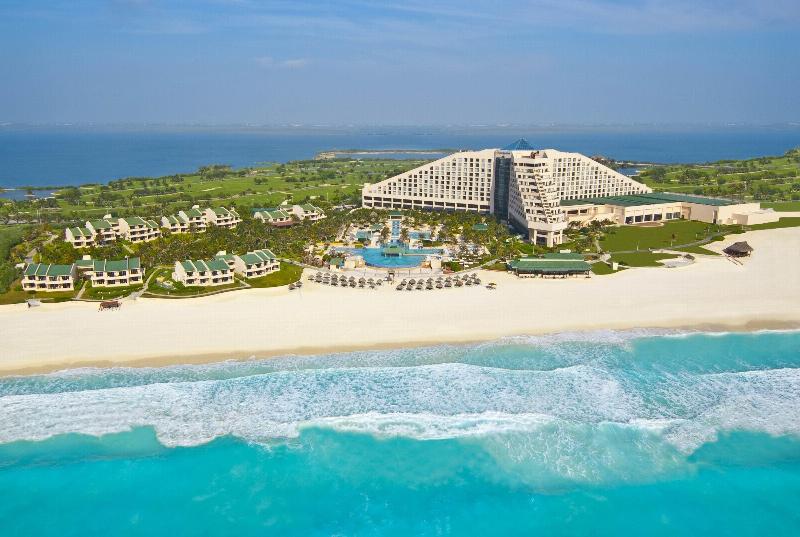 This photo about Iberostar Selection Cancun shared on HyHotel.com