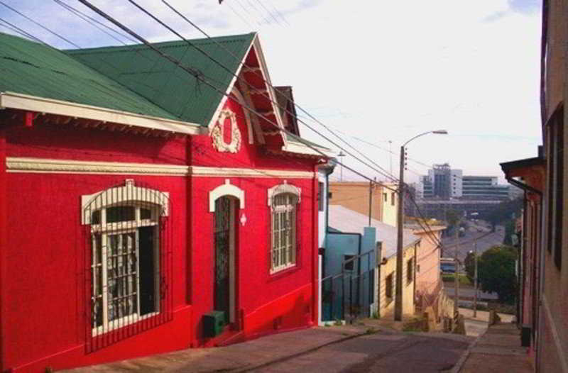 This photo about Hostal Reloj de Flores shared on HyHotel.com