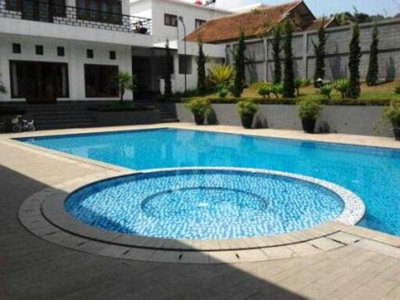 This photo about The Radiant Villas & Function Halls Bandung shared on HyHotel.com
