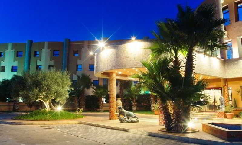 This photo about Eden Airport shared on HyHotel.com