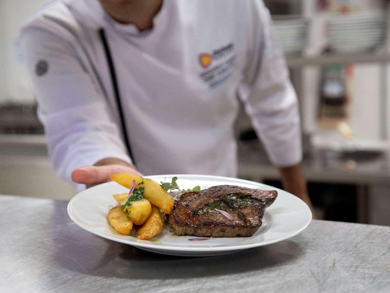 This photo about Pullman Rosario City Center shared on HyHotel.com