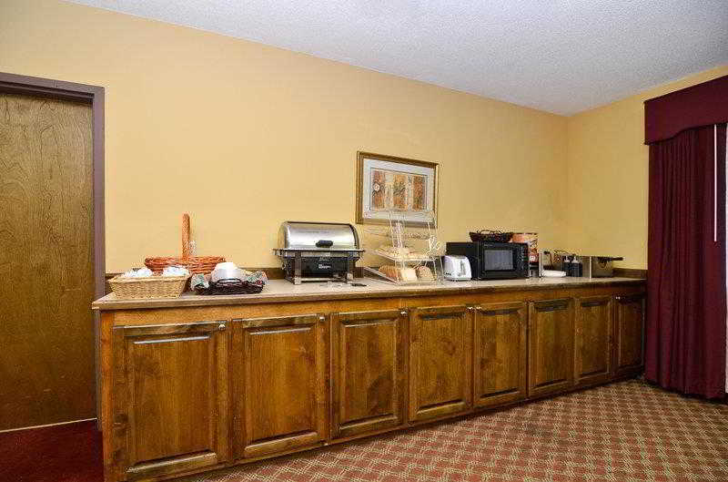 This photo about Best Western Woodstone shared on HyHotel.com