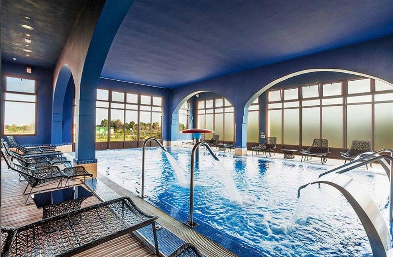 This photo about L'Oriental Bay Beach shared on HyHotel.com