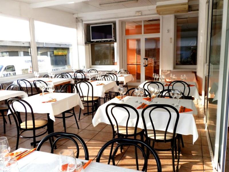 This photo about Bonavista Blanes shared on HyHotel.com