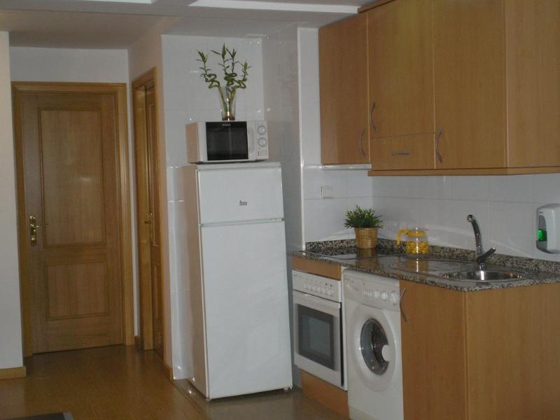 This photo about Apartamentos Aragon shared on HyHotel.com