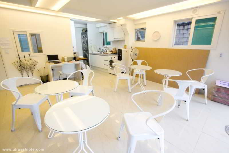 This photo about JJ Guest House Namdaemun shared on HyHotel.com