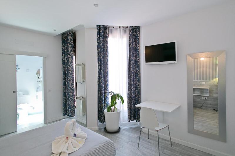 This photo about Hostal Main Street shared on HyHotel.com