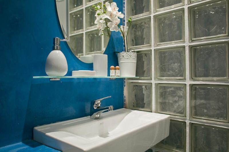 This photo about Hostal Main Street shared on HyHotel.com