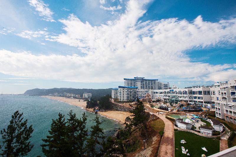 This photo about Daemyung Sol Beach Resort shared on HyHotel.com