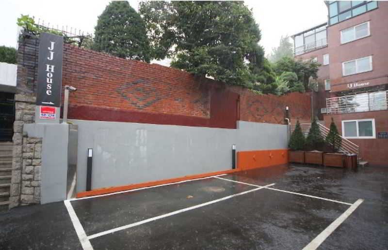 This photo about JJ House shared on HyHotel.com