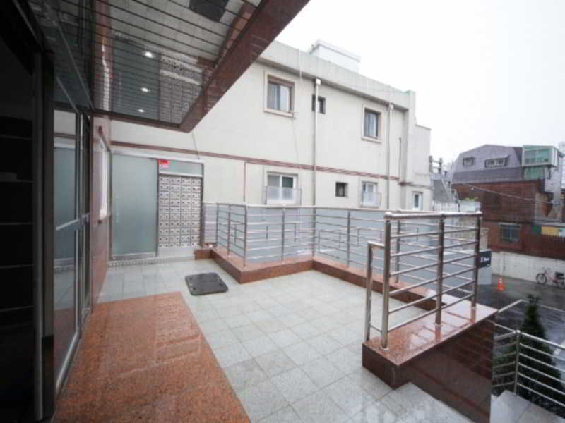 This photo about JJ House shared on HyHotel.com