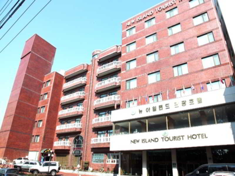 This photo about New Island Hotel shared on HyHotel.com