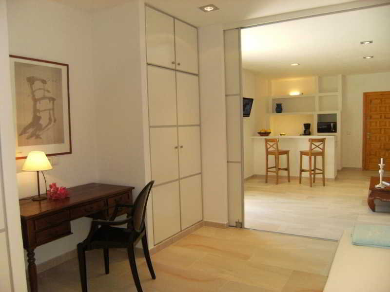 This photo about Villa Can Maries shared on HyHotel.com