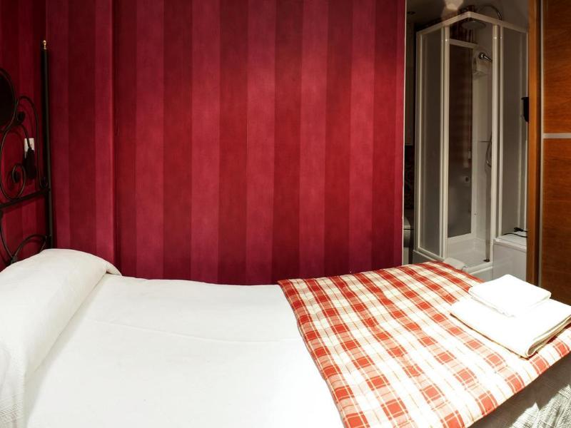 This photo about Victoria Alojamientos shared on HyHotel.com