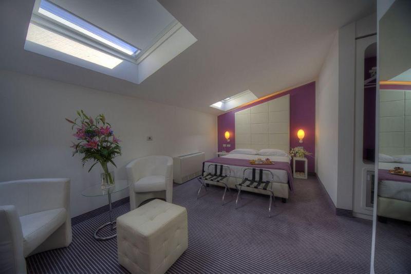 This photo about Roma Point Hotel shared on HyHotel.com