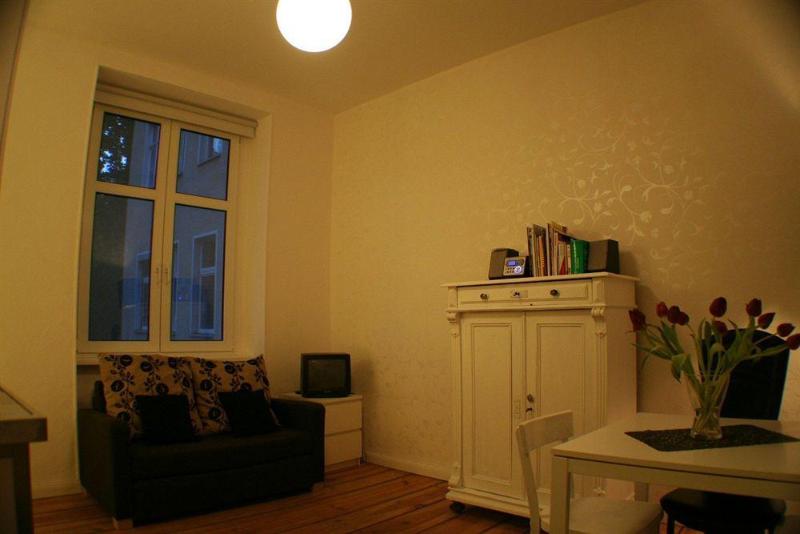 This photo about Artflat 16 shared on HyHotel.com