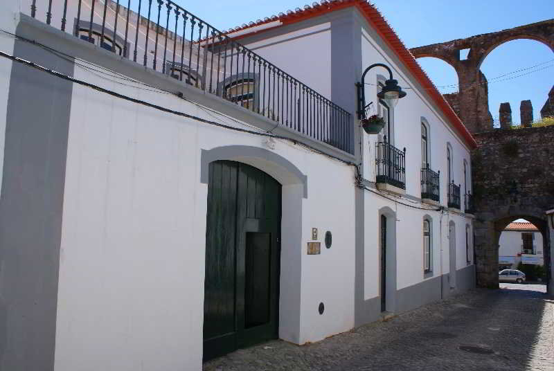 This photo about Casa Da Muralha shared on HyHotel.com