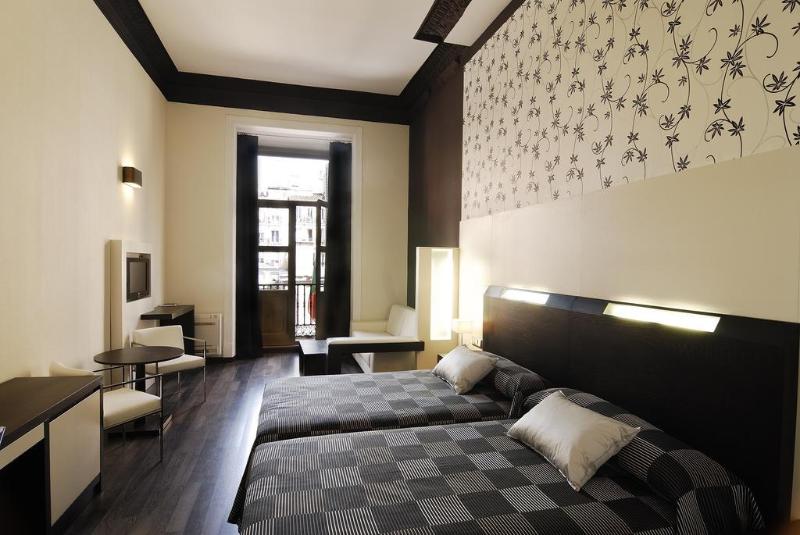 This photo about Hostal Alhambra Suites shared on HyHotel.com