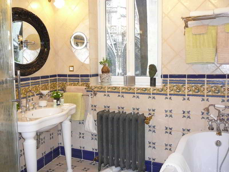 This photo about D-House Rouen shared on HyHotel.com