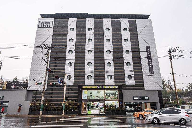 This photo about Western River Hotel shared on HyHotel.com