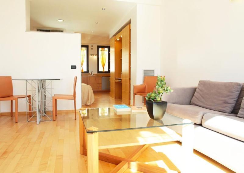 This photo about Garibaldi House shared on HyHotel.com