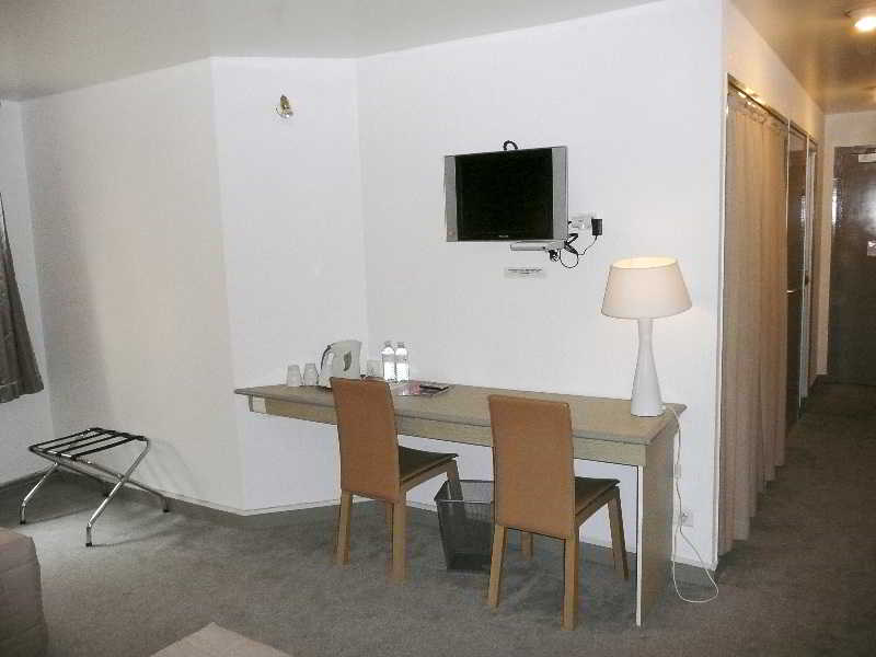 This photo about Hotel Spa Du Commerce shared on HyHotel.com