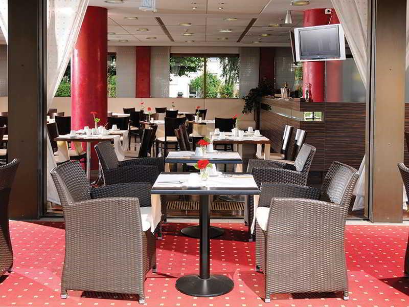 This photo about Hotel Frankfurt Airport shared on HyHotel.com
