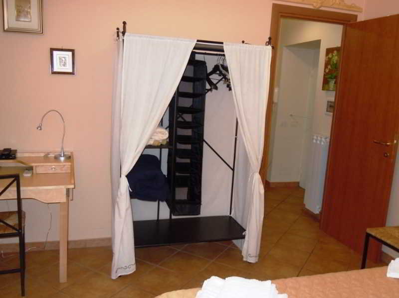 This photo about Il Grillo Ai Fori Romani shared on HyHotel.com