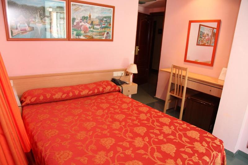 This photo about Hotel Villarreal shared on HyHotel.com