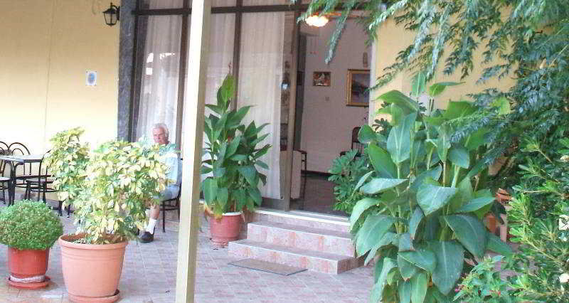 This photo about Villa Politis shared on HyHotel.com