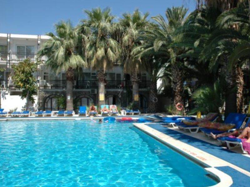 This photo about Sami Plaza shared on HyHotel.com