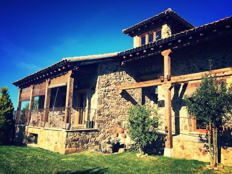 This photo about La Posada De Gallegos shared on HyHotel.com