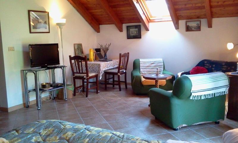 This photo about La Casa Inglese shared on HyHotel.com