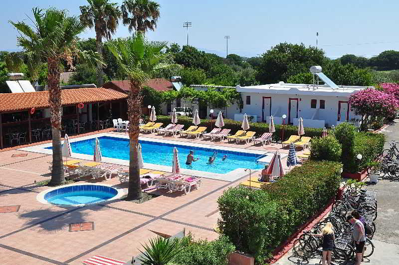 This photo about Sandy's Studios shared on HyHotel.com