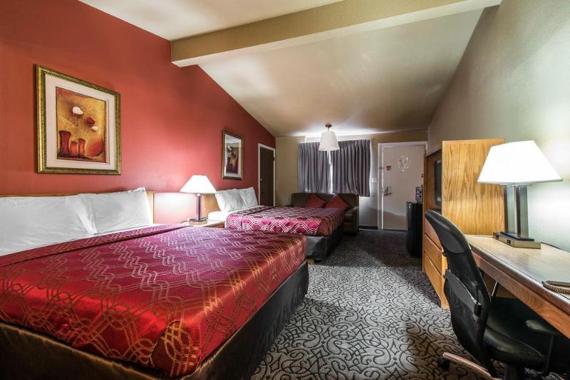 This photo about Econo Lodge shared on HyHotel.com