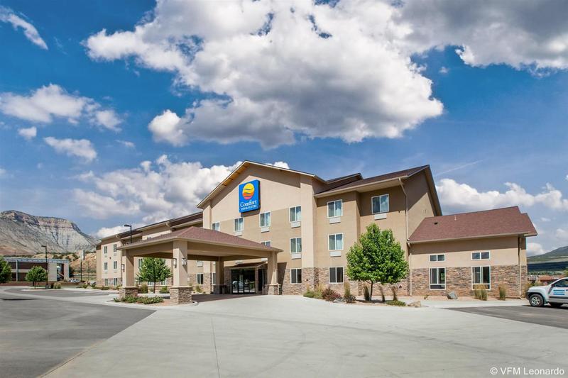 This photo about Comfort Inn & Suites shared on HyHotel.com
