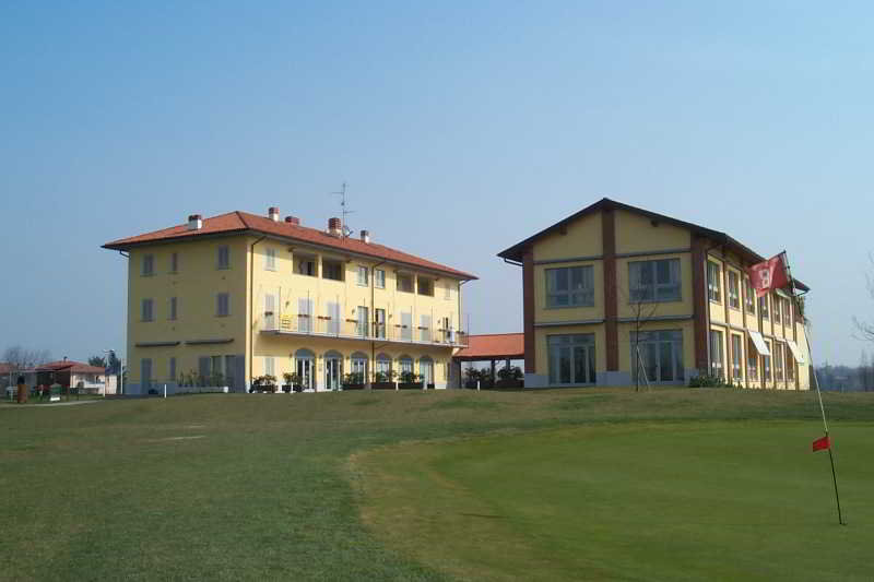This photo about Vi.Co Residence Nel Golf shared on HyHotel.com