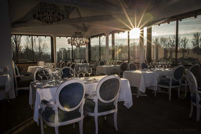 This photo about Mercure Villeneuve Sur Hotel shared on HyHotel.com